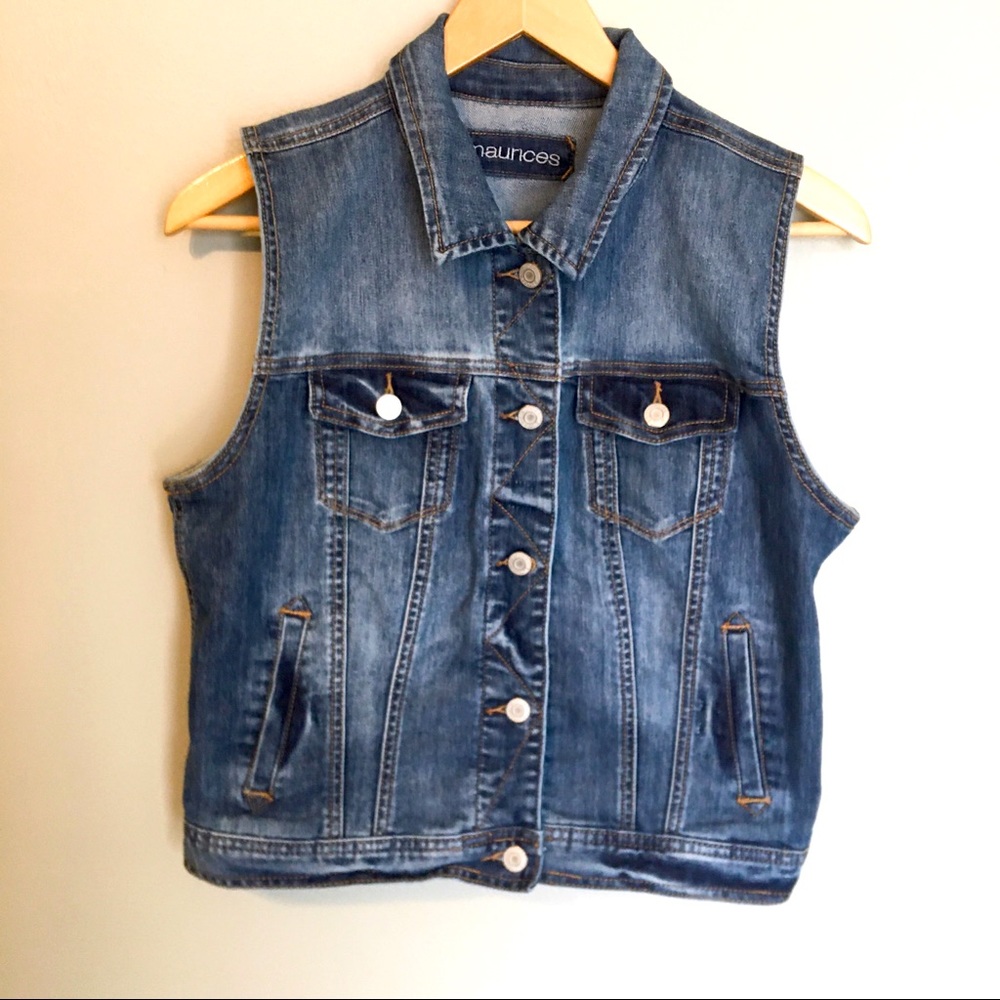 Maurice’s Women’s Denim Vest Size Medium